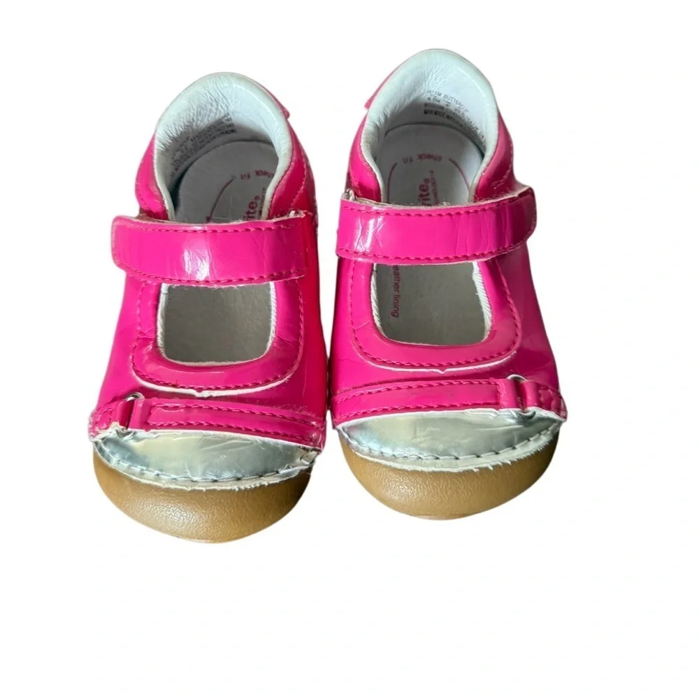 Stride Rite Soft Motion Buttercup Pink Patent Leather Mary Jane Shoes-Size 4.5